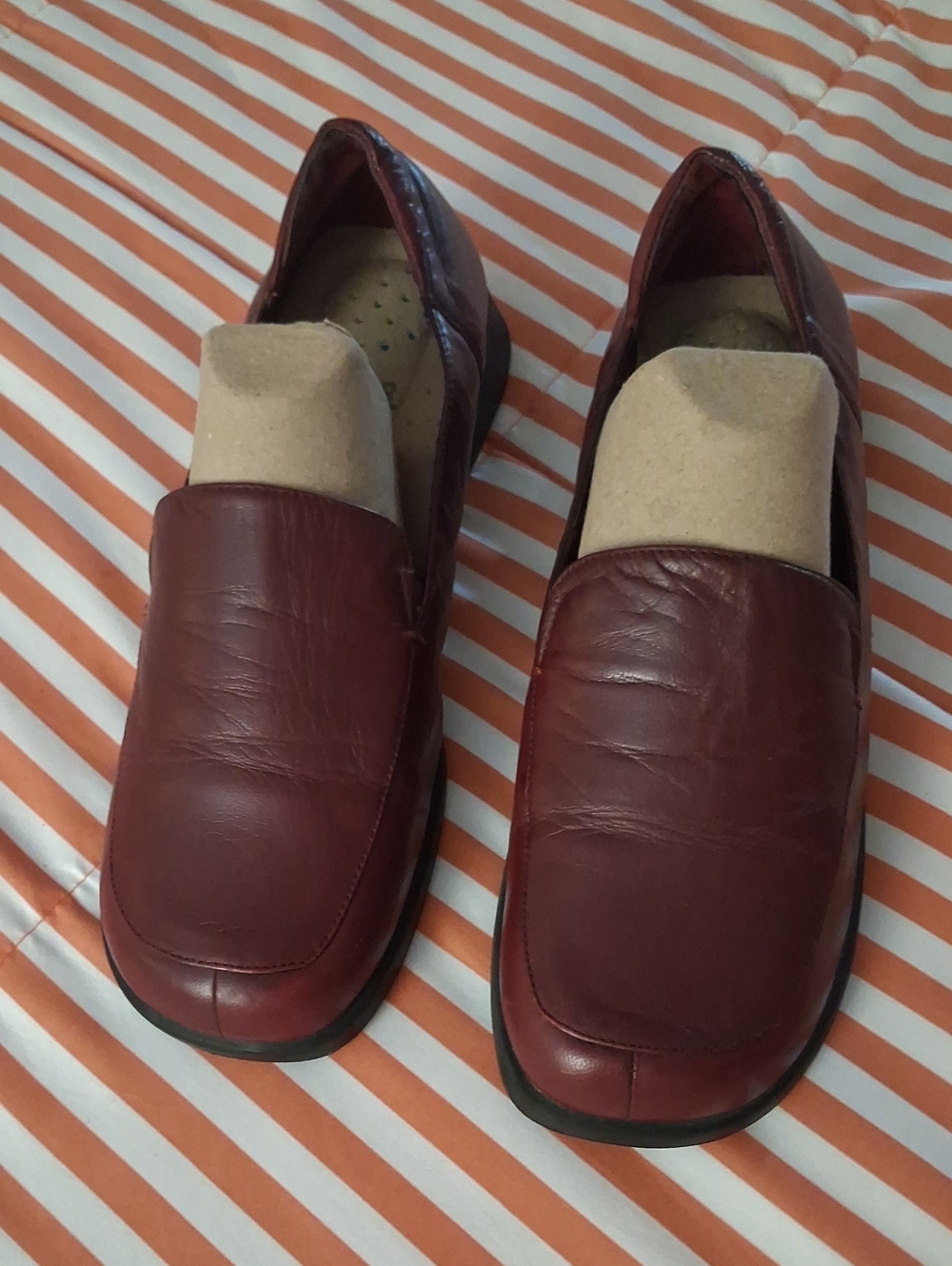 Women's Slip-On Dress Loafers in Burgundy.   '
